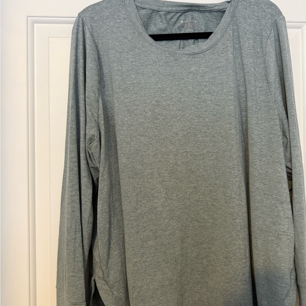 Athleta Gray Short Sleeve Tee